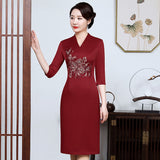2025 Manufacturer's supply, mother-in-law wedding dress, wedding mother dress, medium sleeve, spring and summer V-neck wedding improved cheongsam