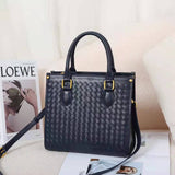 Factory Direct Sales Hand-Woven Shoulder Crossbody Women's Bag Lambskin Lunch Bag Fashion Underarm Bag Hand Holding Clutch