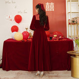 2025 Chinese toast dress bride  new autumn and winter long-sleeved burgundy engagement dress bead embroidered evening dress