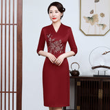 2025 Manufacturer's supply, mother-in-law wedding dress, wedding mother dress, medium sleeve, spring and summer V-neck wedding improved cheongsam