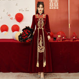 2025 Chinese toast dress bride  new autumn and winter long-sleeved burgundy engagement dress bead embroidered evening dress