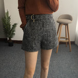 2025 Versatile and thin tweed A-type shorts, autumn and winter wear new  women's clothing A-type hot pants, gray pants