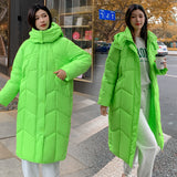 Russian cold-resistant cotton clothes women's 2023 winter new medium and long knee-length hooded cotton-padded clothes loose cotton-padded jackets trendy