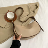 Soft Leather Large Capacity Fashion Simple Leisure Bag  Autumn and Winter New Versatile Korean Style Messenger Bag Dumpling Bag Trendy