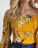 Deanwangkt - Off-the-Shoulder Floral Print Bell-Sleeve Top